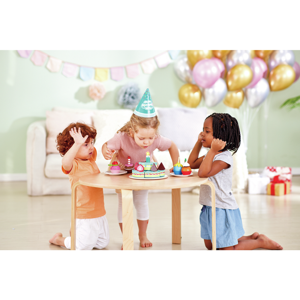 Деревянный игровой набор Торт на день рождения, свет, звук, Hape